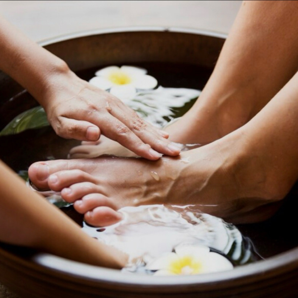 SIGNATURE SPA PEDICURE